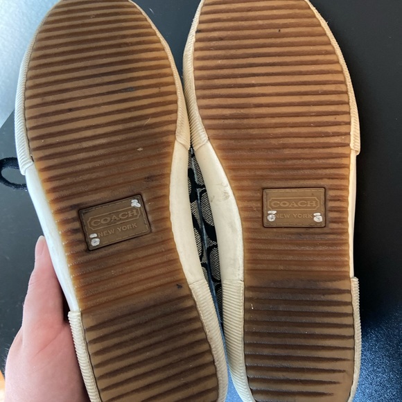 Coach shoes - Picture 3 of 3